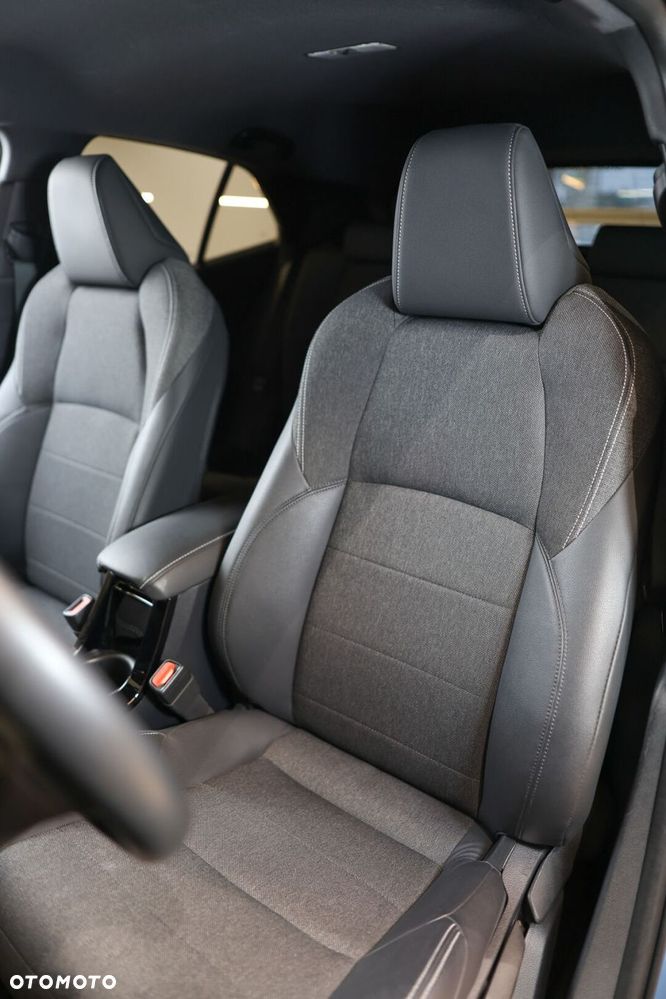 Toyota Corolla 1.8 Hybrid Comfort - 8