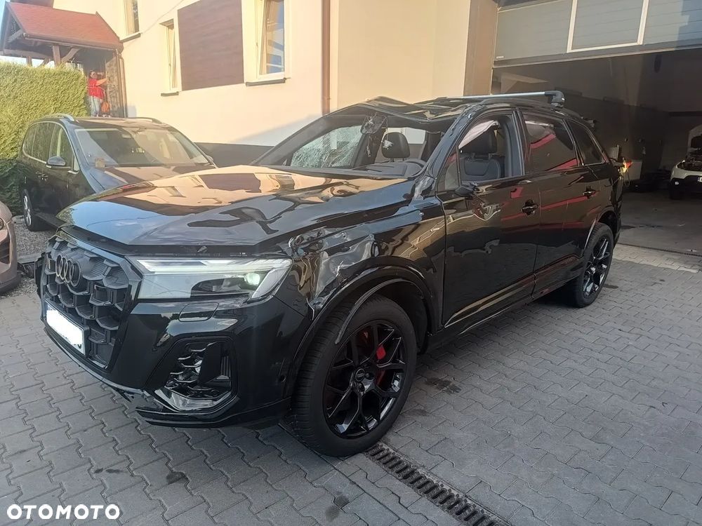 Audi Q7 TFSI e PHEV 360 kW Quattro S Line Tiptr - 2