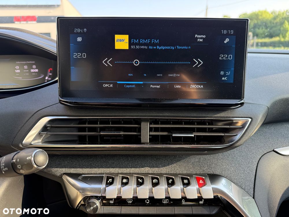 Peugeot 3008 1.2 PureTech Allure Pack S&S EAT8 - 19