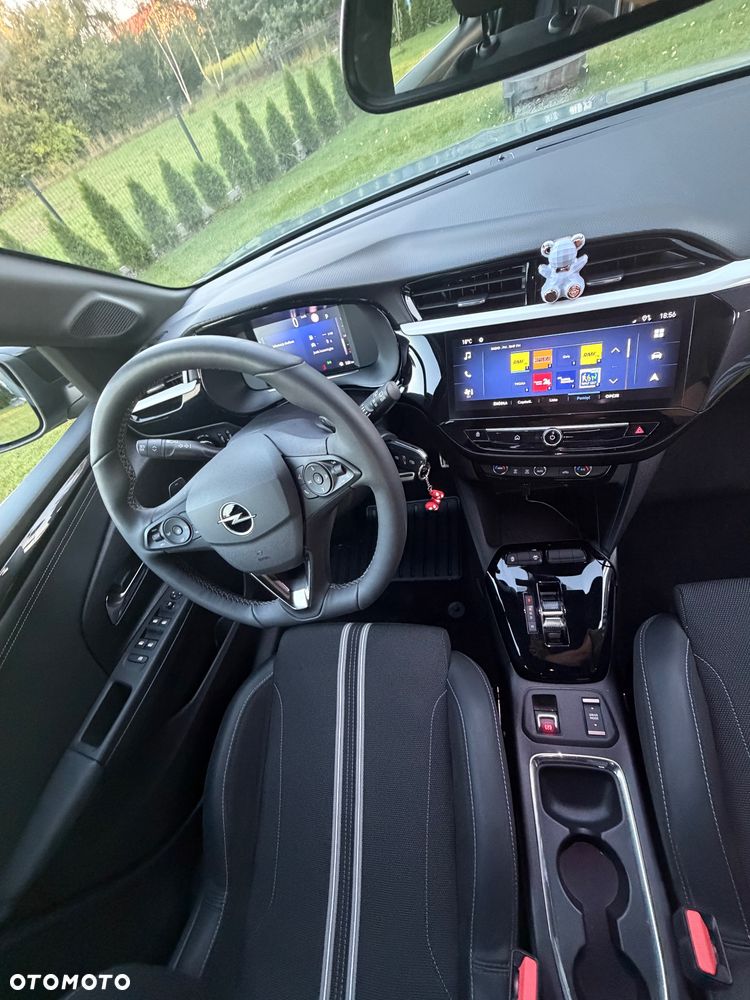 Opel Corsa 1.2 T mHEV EdCT - 27