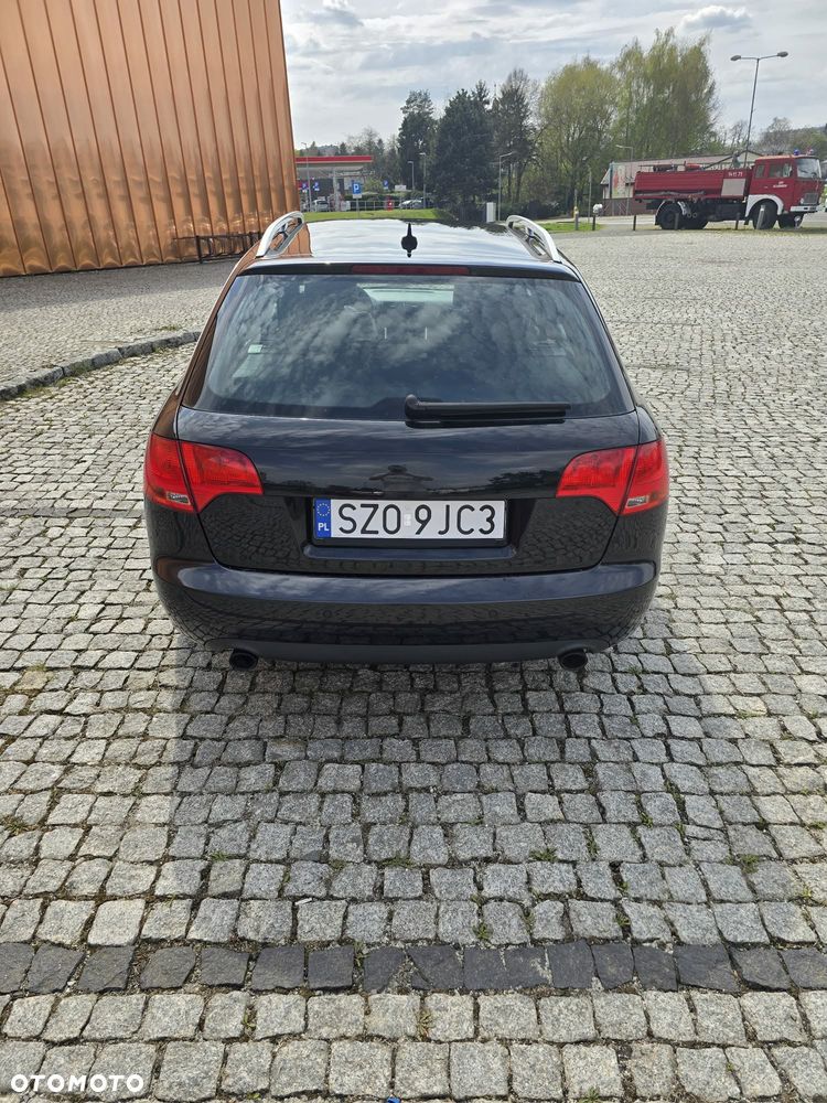Audi A4 Avant - 4