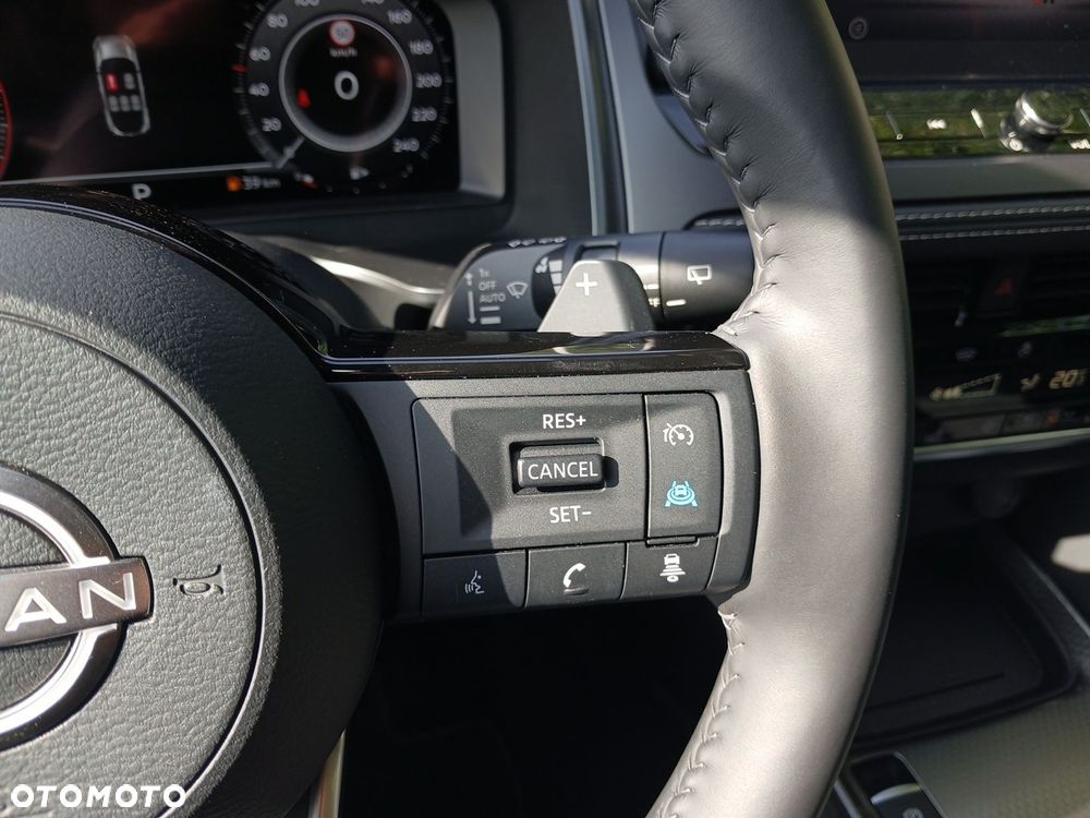 Nissan Qashqai 1.3 DIG-T MHEV N-Connecta Xtronic - 19