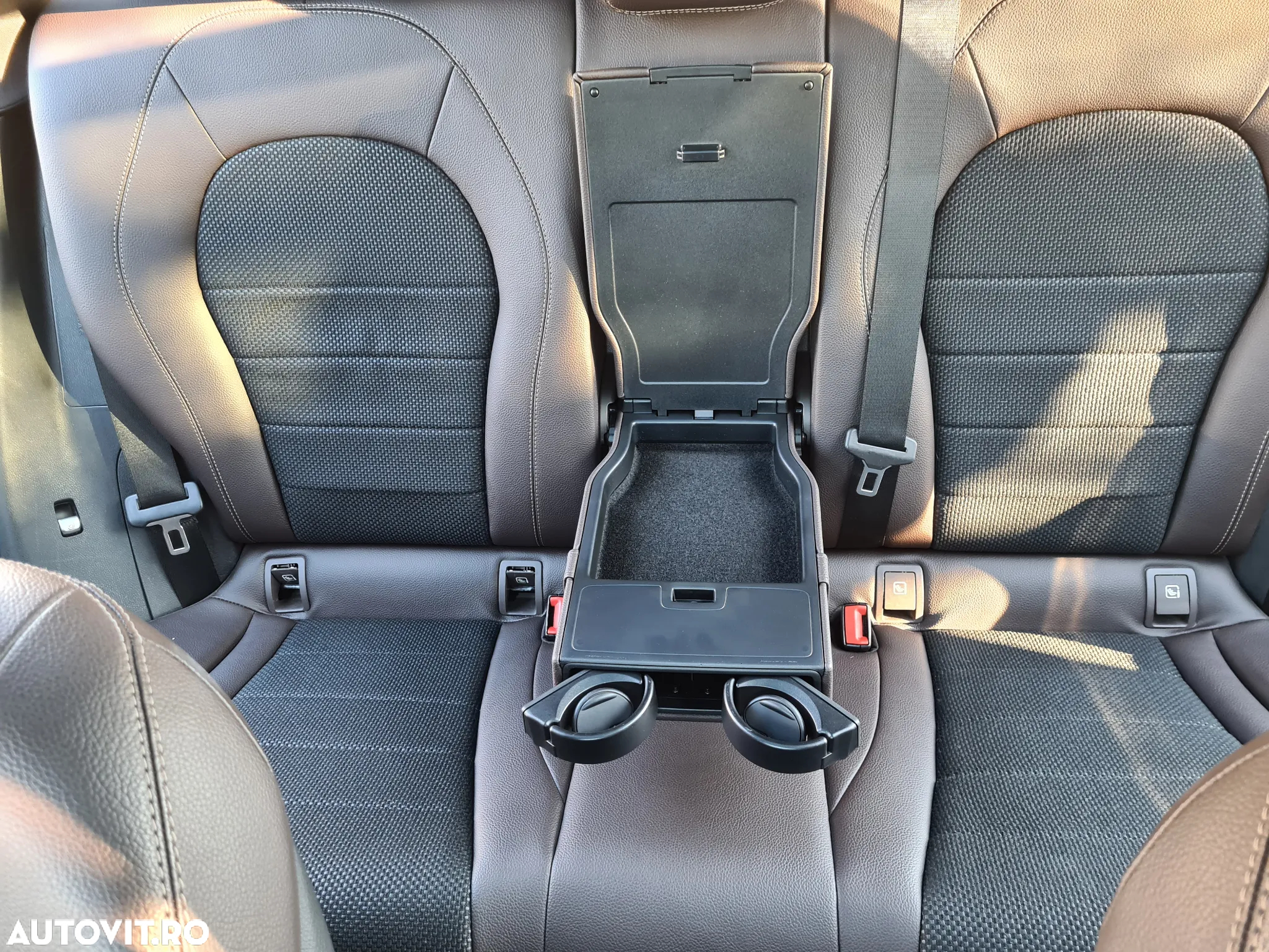 Mercedes-Benz GLC 250 d 4MATIC - 14