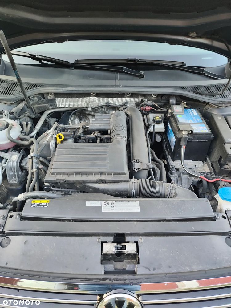 Volkswagen Passat 1.4 TSI BMT ACT Highline - 29