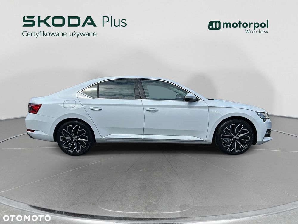 Skoda Superb 2.0 TDI SCR 4x4 L&K DSG - 17