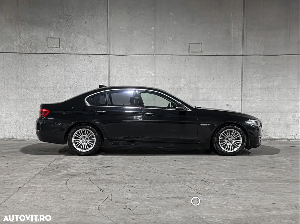 BMW Seria 5 528i Sport-Aut. Luxury Line - 20