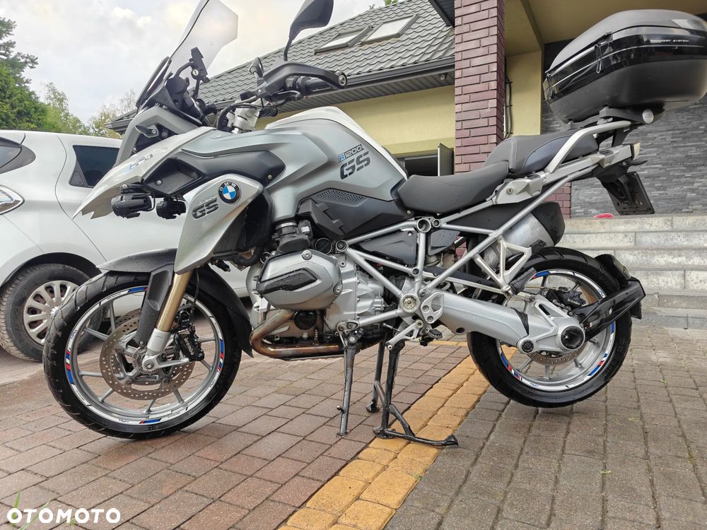 BMW R - 19