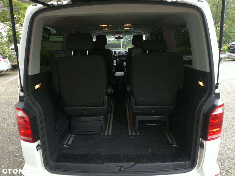 Volkswagen Multivan - 7