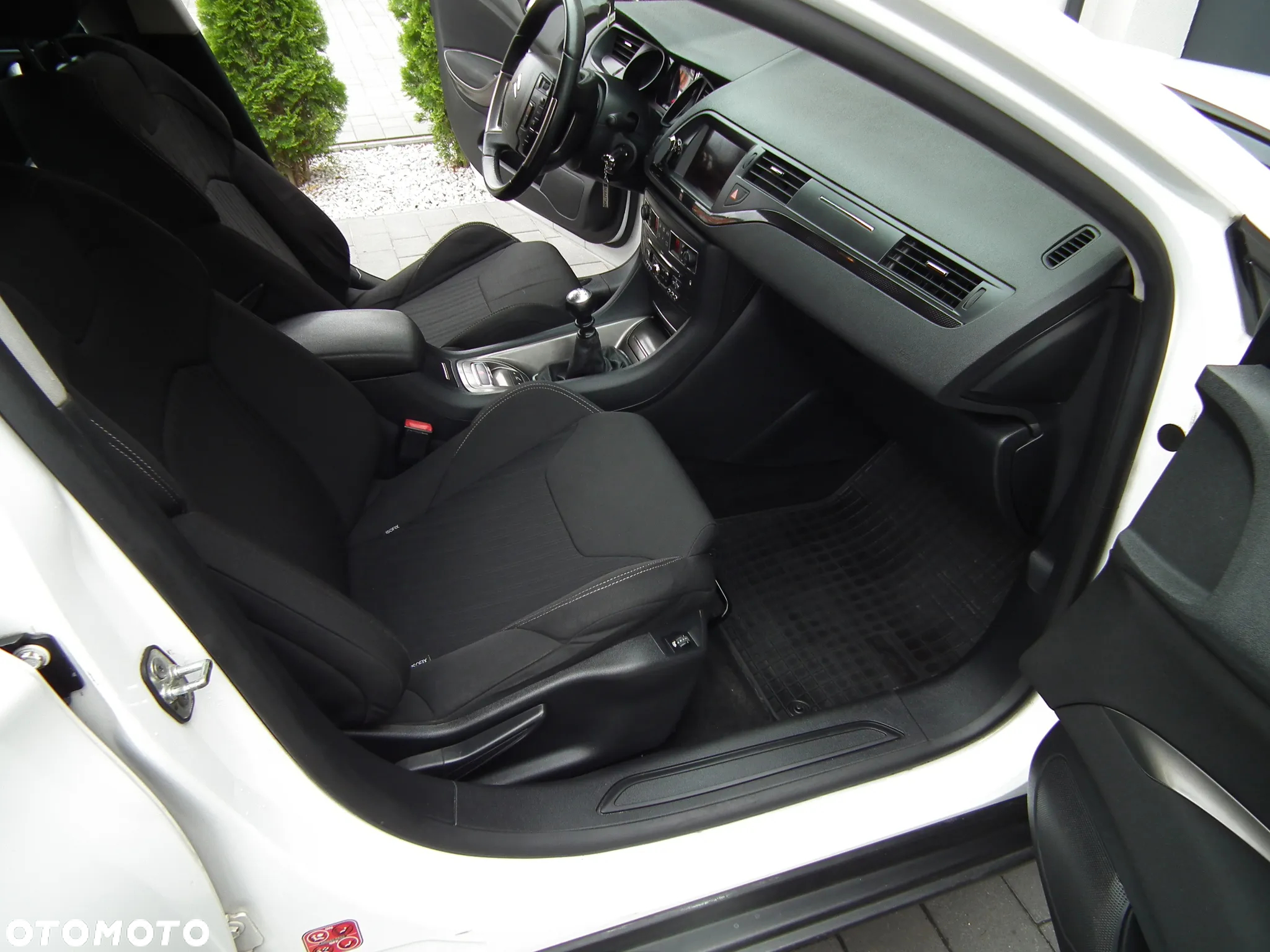 Citroën C5 2.0 HDi Confort Equilibre Navi - 6
