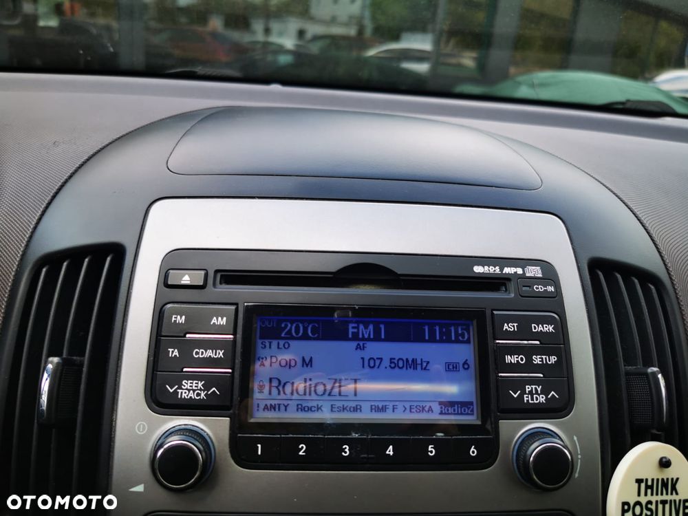 Hyundai i30 1.6 Comfort EU5 - 19