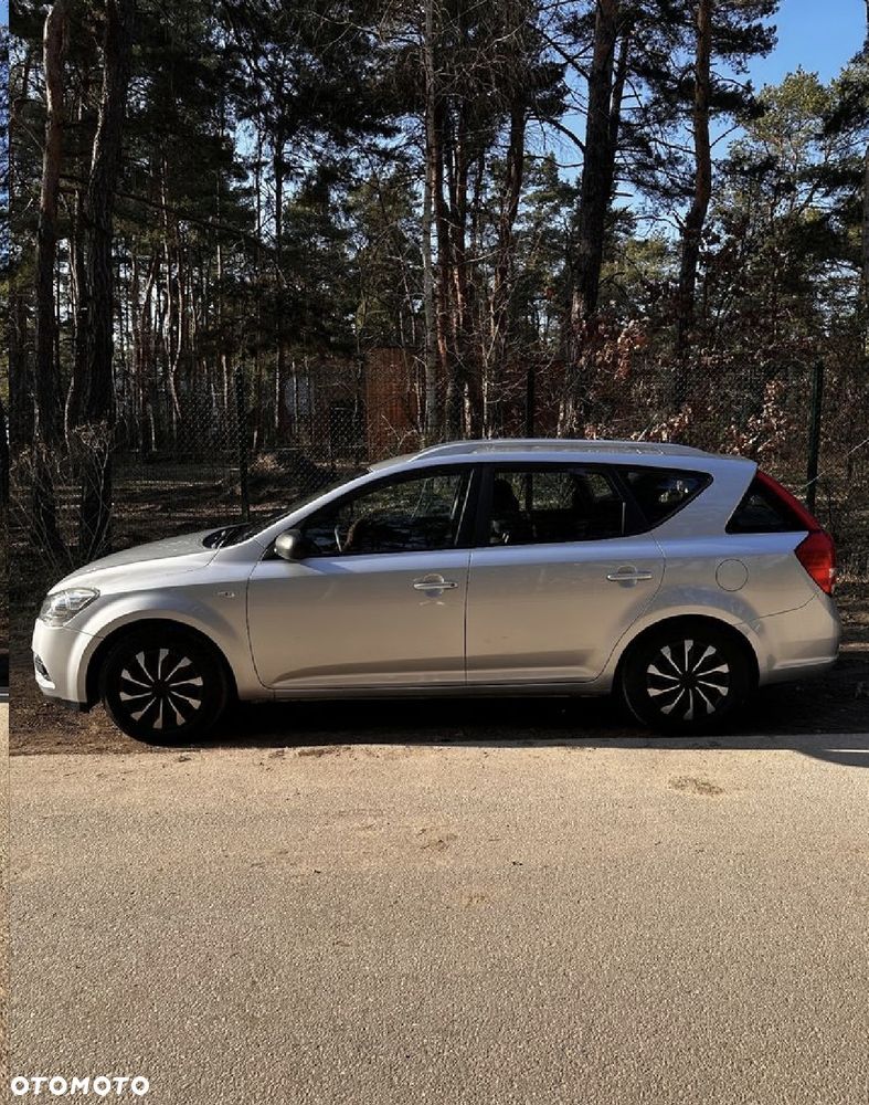 Kia Ceed 1.6 Crdi Comfort + - 14