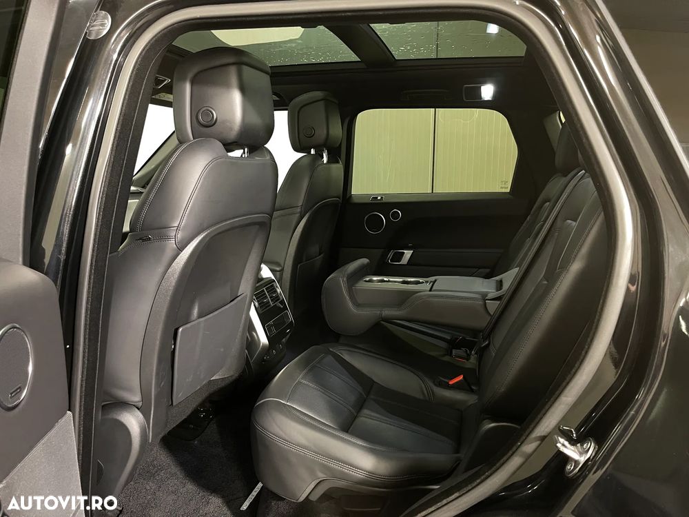 Land Rover Range Rover Sport 3.0 I6 D250 MHEV HSE Dynamic Stealth - 13