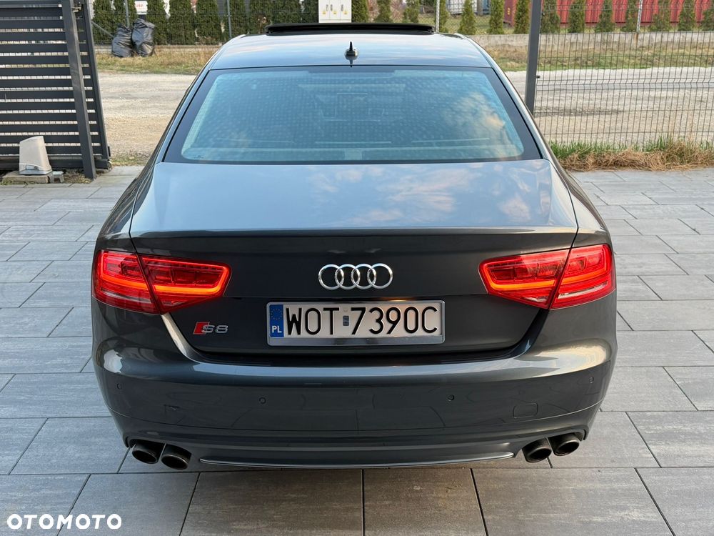 Audi S8 Standard - 5