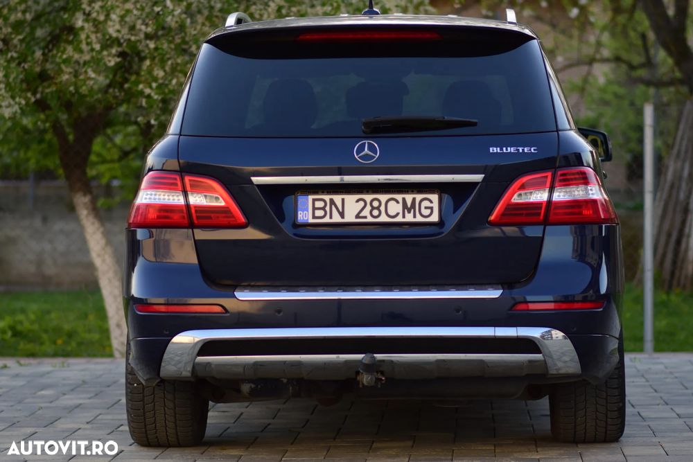 Mercedes-Benz ML - 8