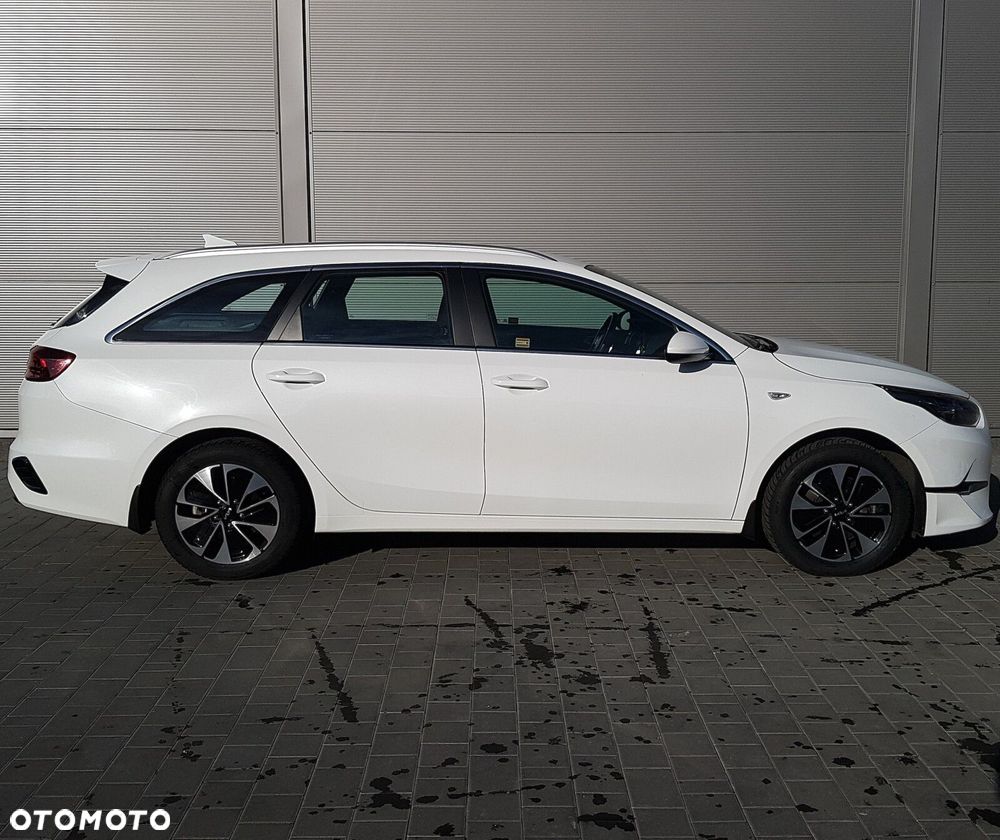 Kia Ceed 1.5 T-GDI M DCT - 8