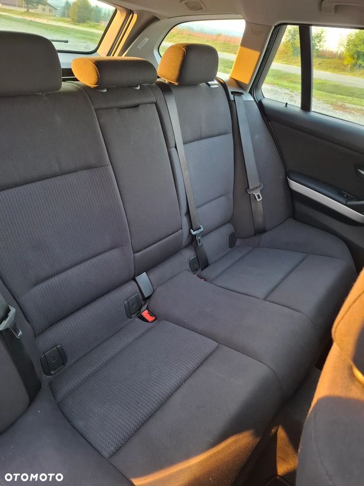 BMW Seria 3 320i - 12