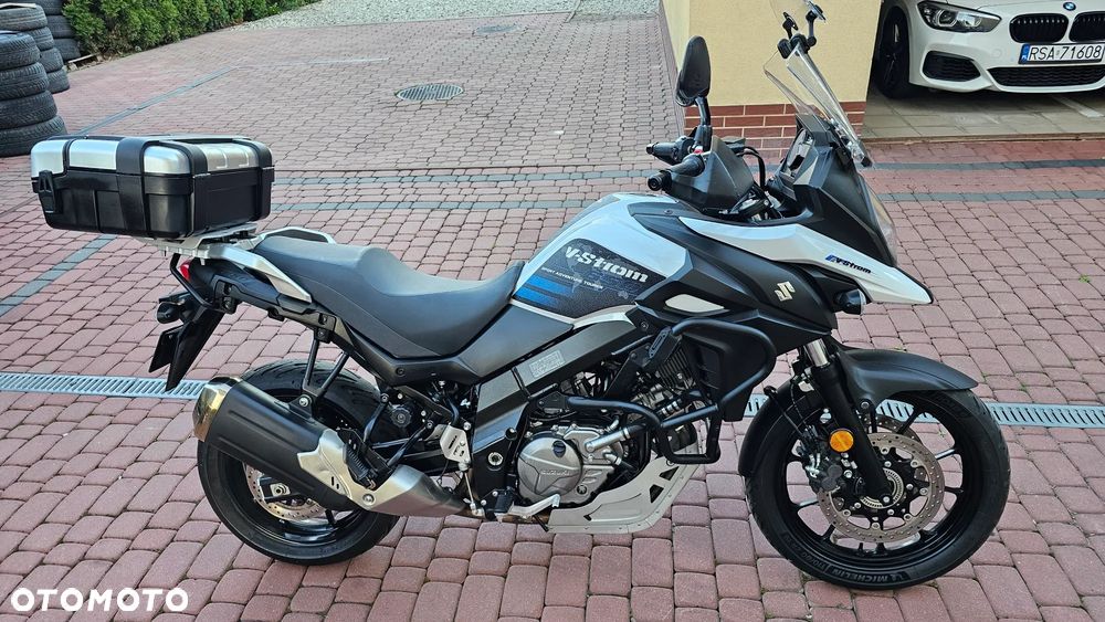 Suzuki V-STROM - 27