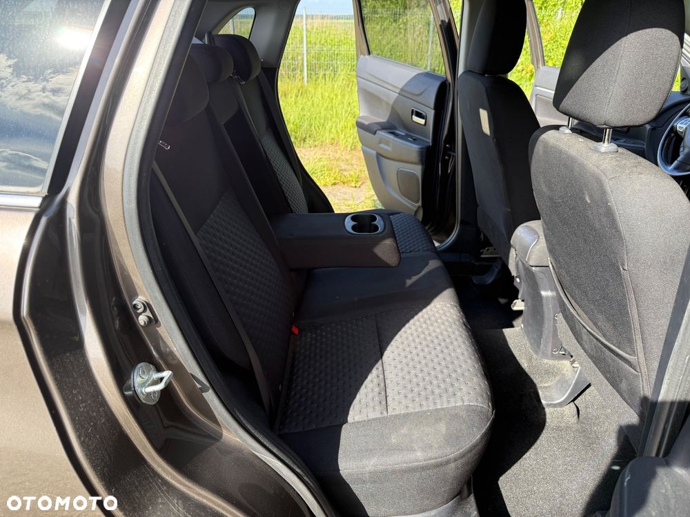 Mitsubishi ASX 1.8 DI-D 2WD Intense - 12