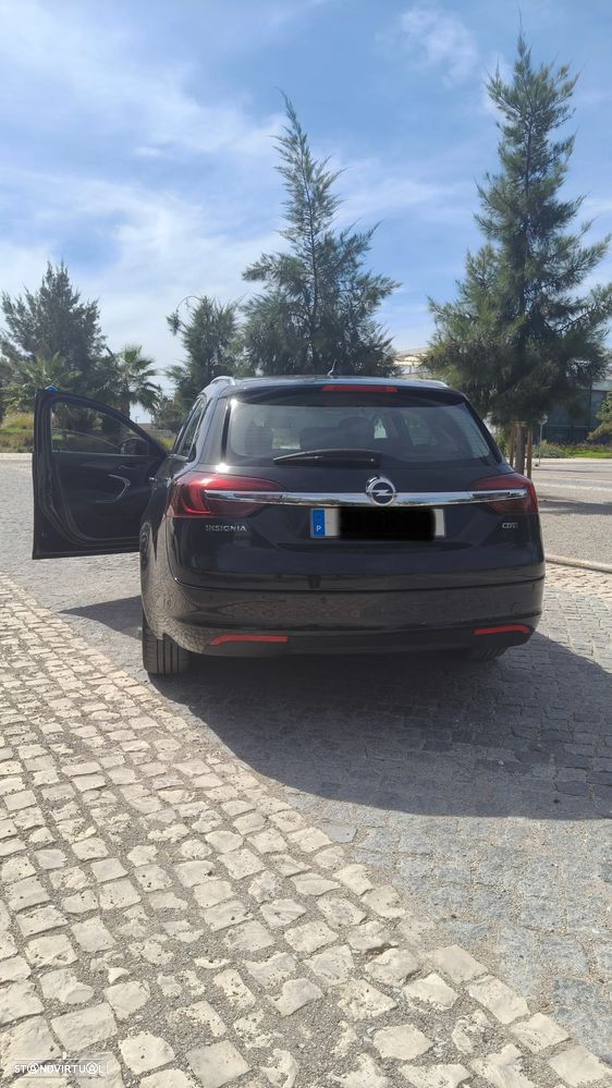 Opel Insignia Sports Tourer - 13