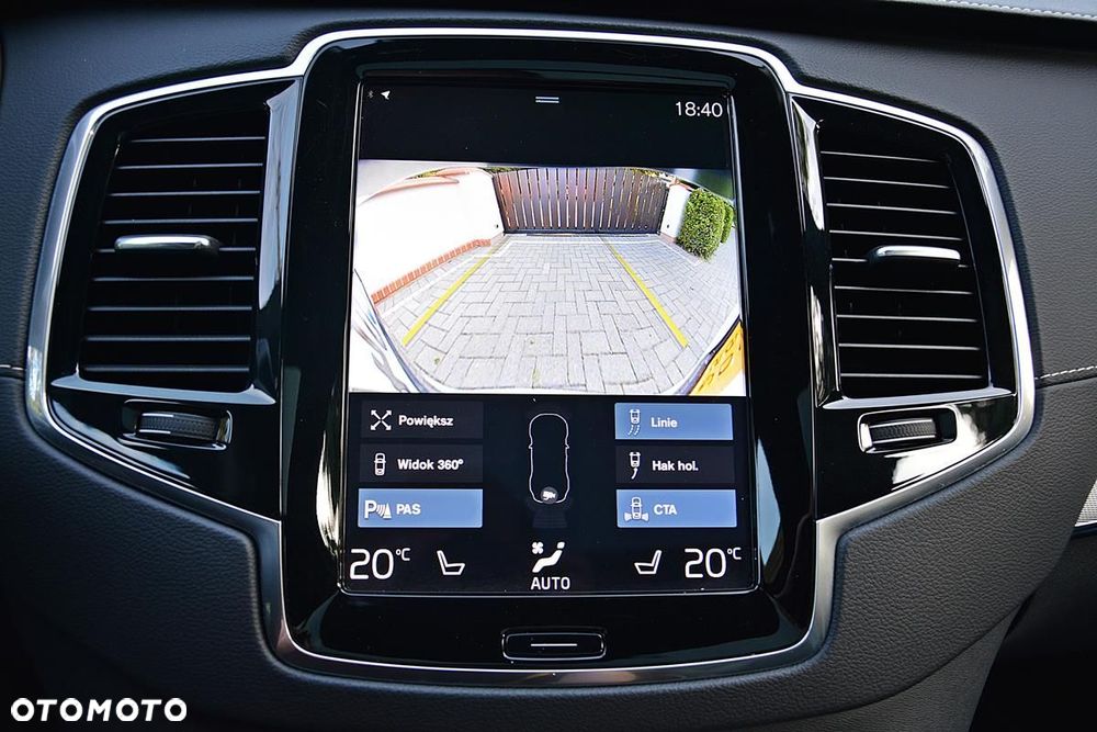 Volvo XC 90 - 31