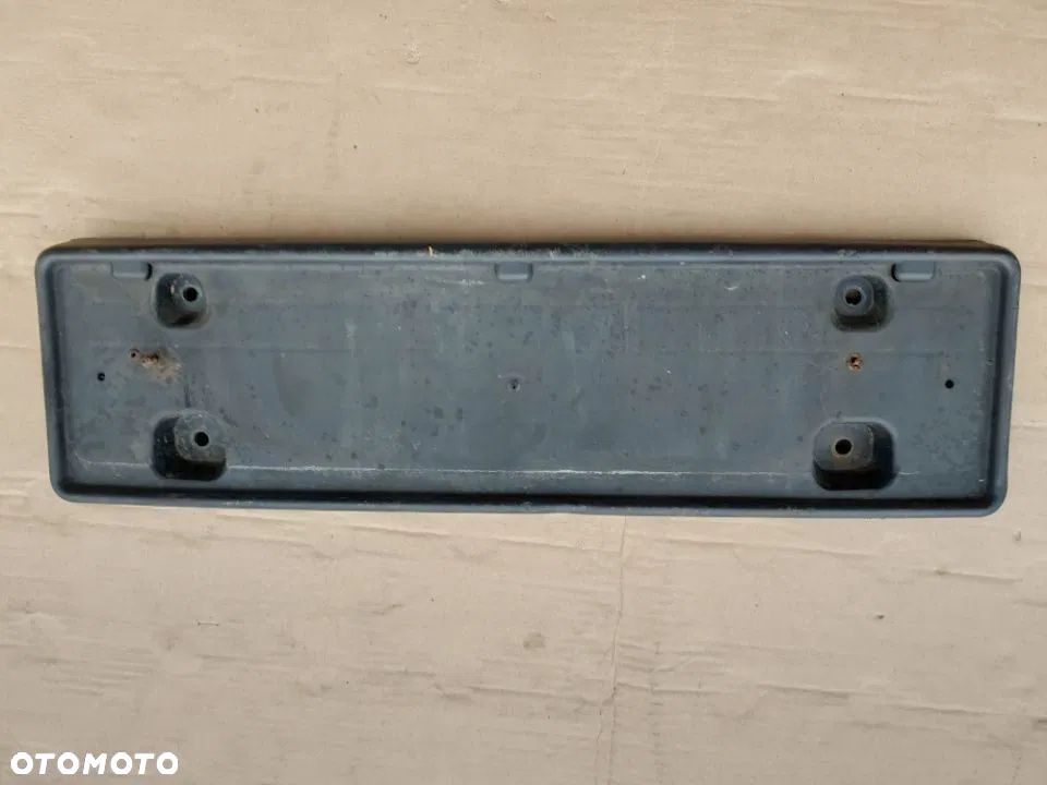 RAMKA PODSTWA TABLICY REJESTRACYJNEj chrysler voyager iv 01-07 orginał - 1