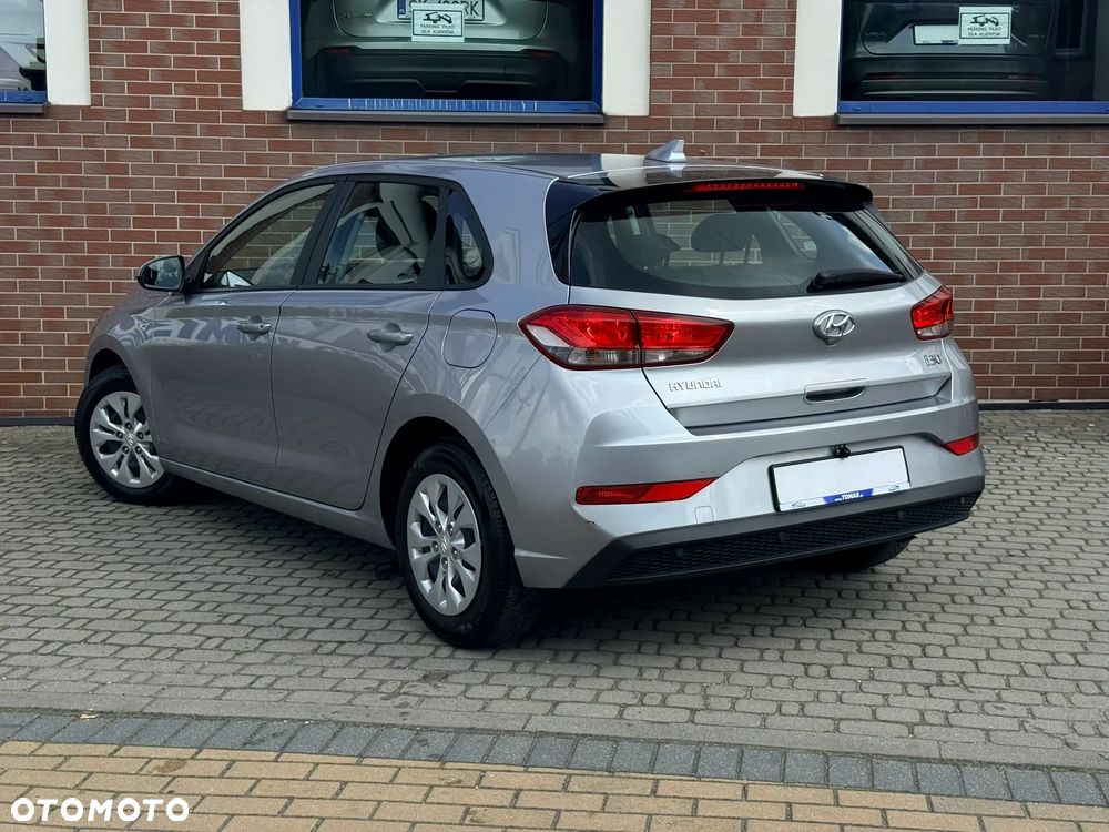 Hyundai i30 - 21