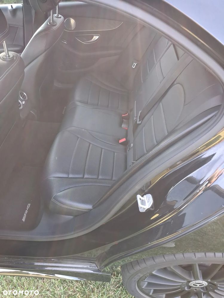 Mercedes-Benz Klasa C 250 (BlueTEC) d 4Matic T 7G-TRONIC AMG Line - 15