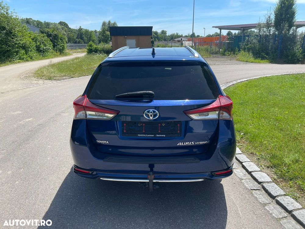 Toyota Auris - 8