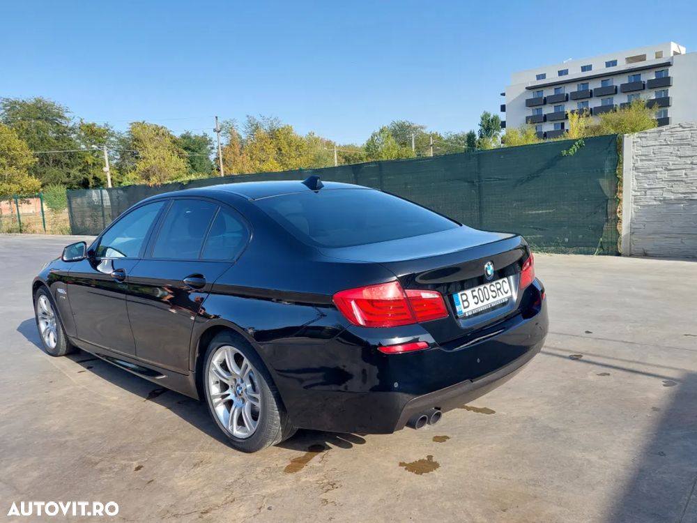 BMW Seria 5 530d xDrive AT - 10