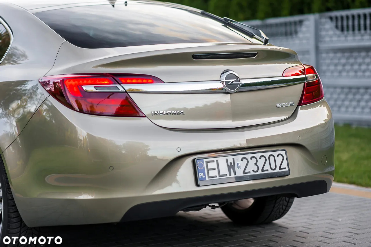 Opel Insignia 2.0 CDTI Cosmo ecoFLEX S&S - 9