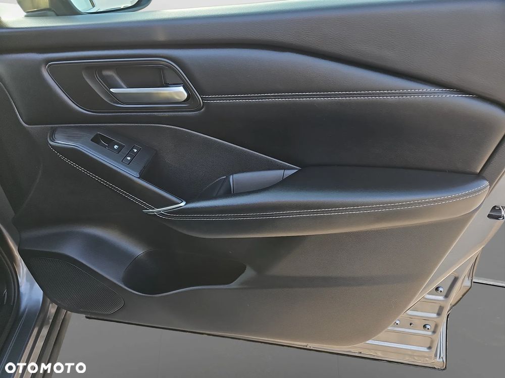 Nissan Qashqai 1.3 DIG-T MHEV N-Connecta Xtronic - 21