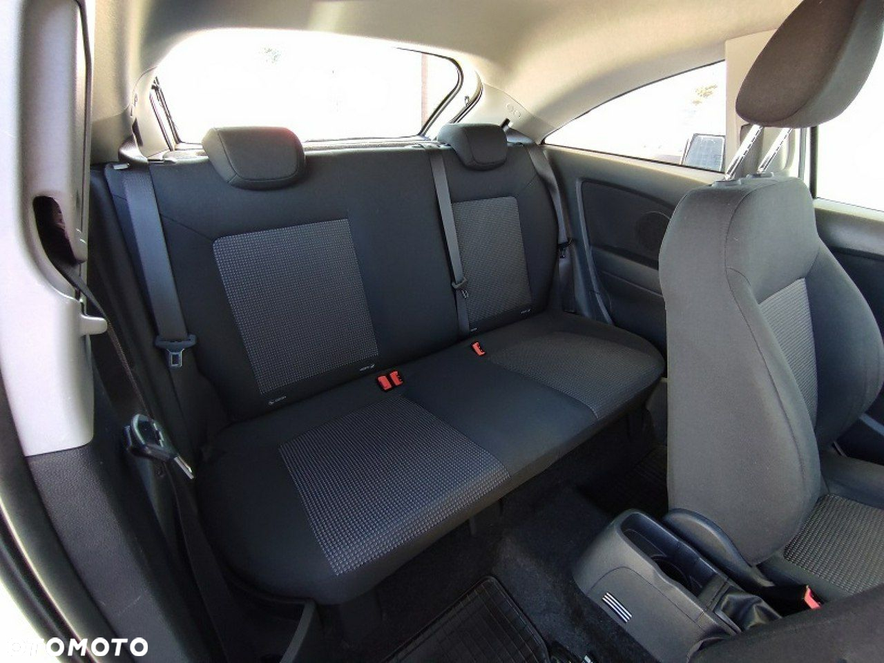 Opel Corsa - 12