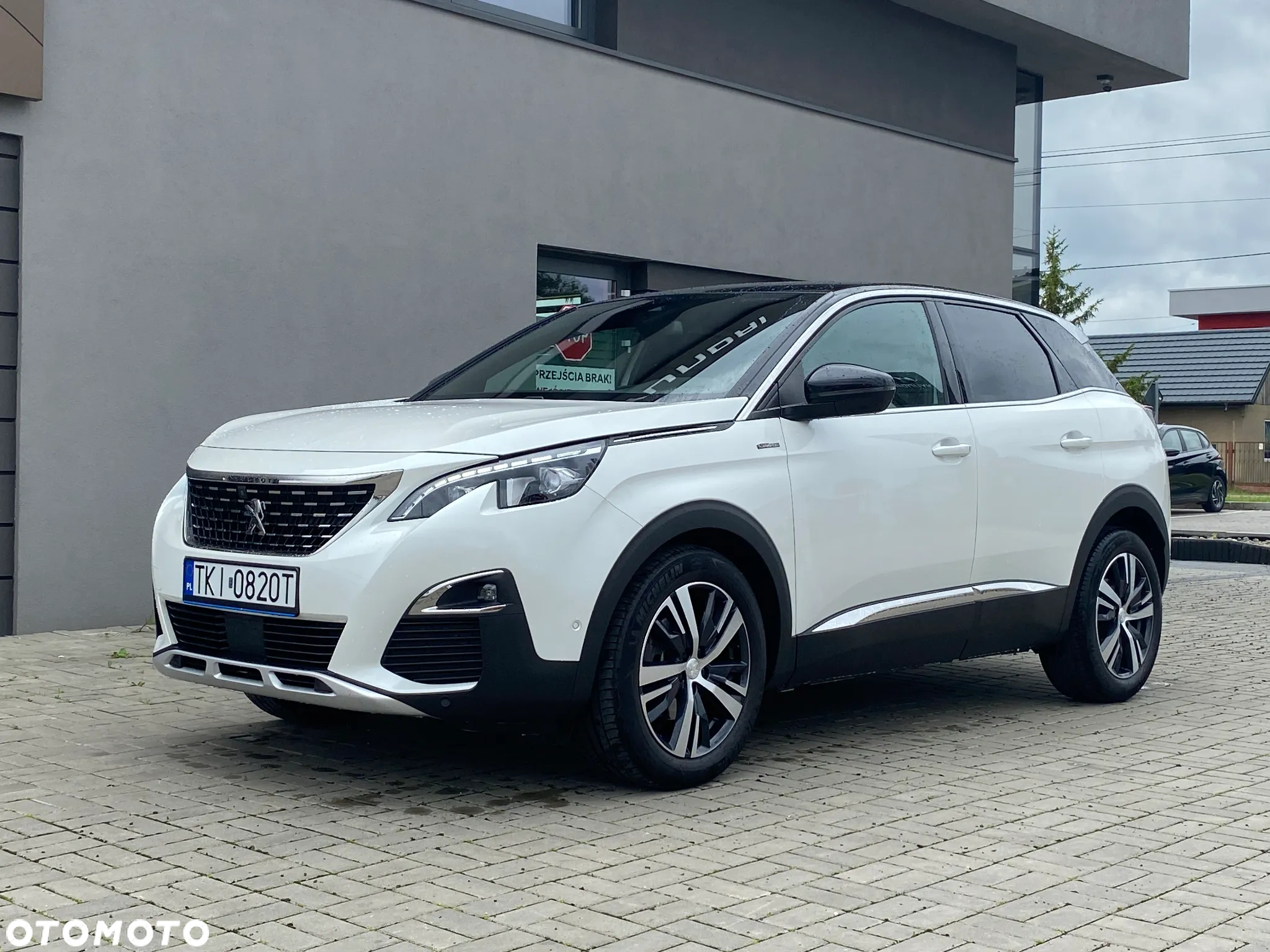 Peugeot 3008 1.5 BlueHDi GT S&S - 2