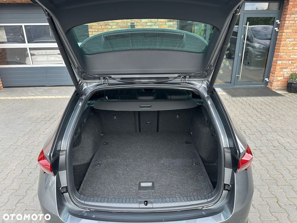 Skoda Octavia 1.5 TSI mHEV DSG Sportline - 37