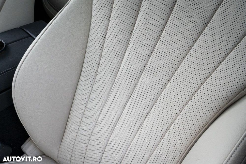 Mercedes-Benz E - 32