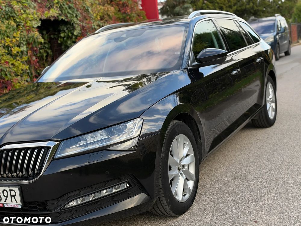 Skoda Superb 2.0 TDI SCR Ambition DSG - 38