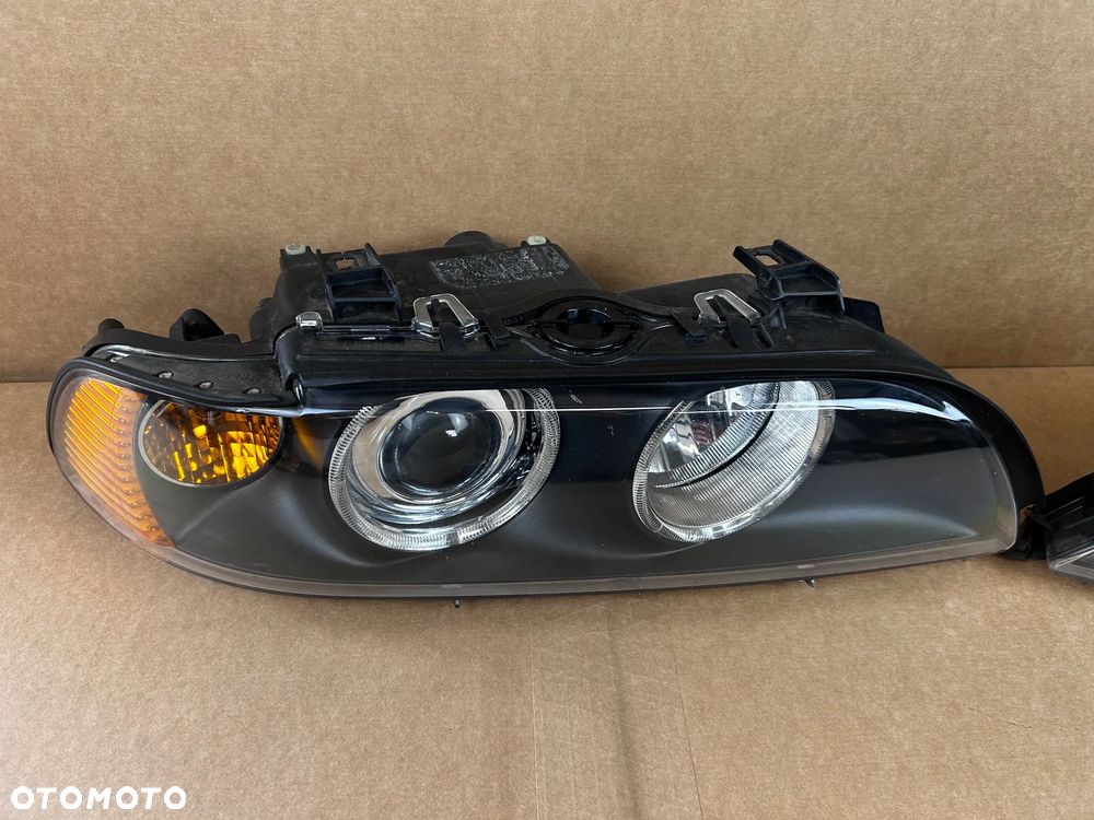 BMW E39 LIFT LAMPA REFLEKTOR PRZÓD PRZEDNIA PRAWA LEWA ORYGINALNA HELLA - 2