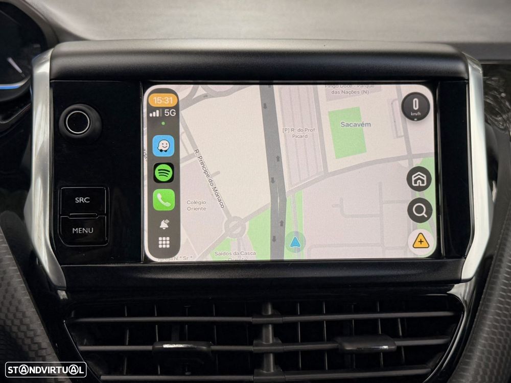 Peugeot 2008 1.2 PureTech Allure - 29