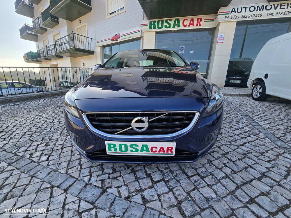 Volvo V40 D2 Powershift Momentum - 2