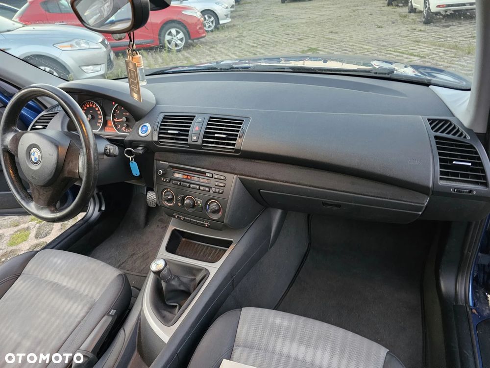 BMW Seria 1 116i - 19