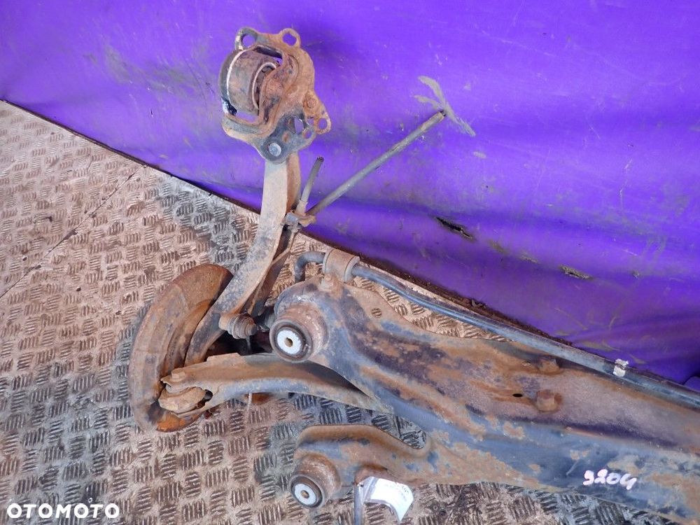 OPEL VECTRA B SANKI TRAWERS TYŁ - 2