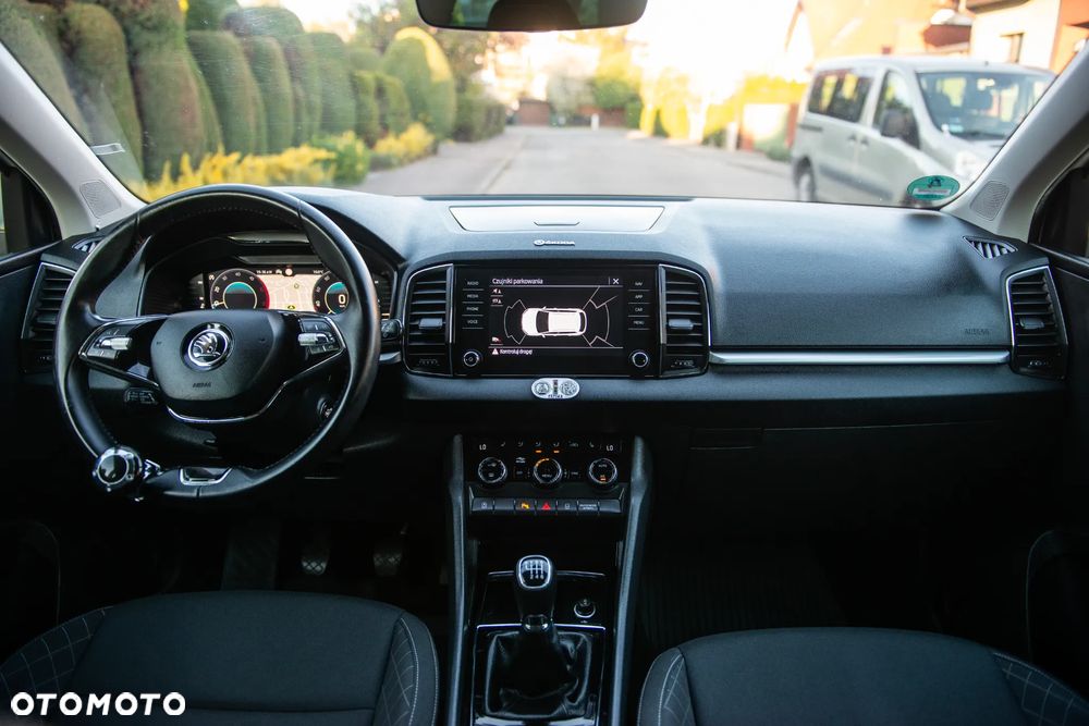 Skoda Karoq 2.0 TDI Selection - 28