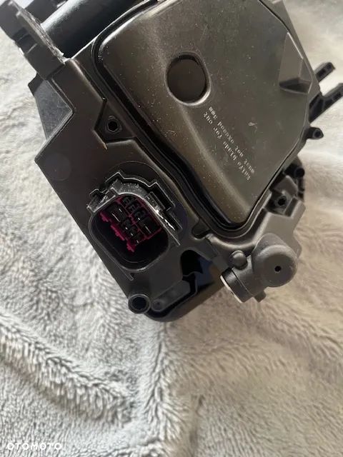 Lampy lewa prawa RS5 8W6 LIFT LASER 8W6.941085D 8W6.941086D - 9