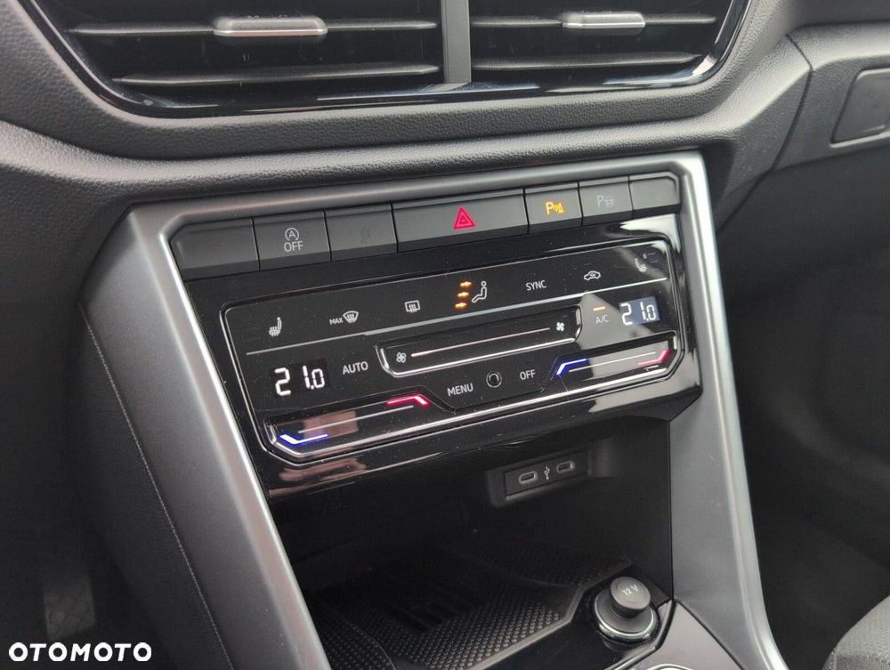 Volkswagen T-Roc 1.5 TSI Life DSG - 29