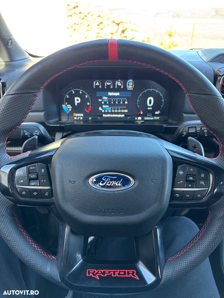 Ford Raptor - 10