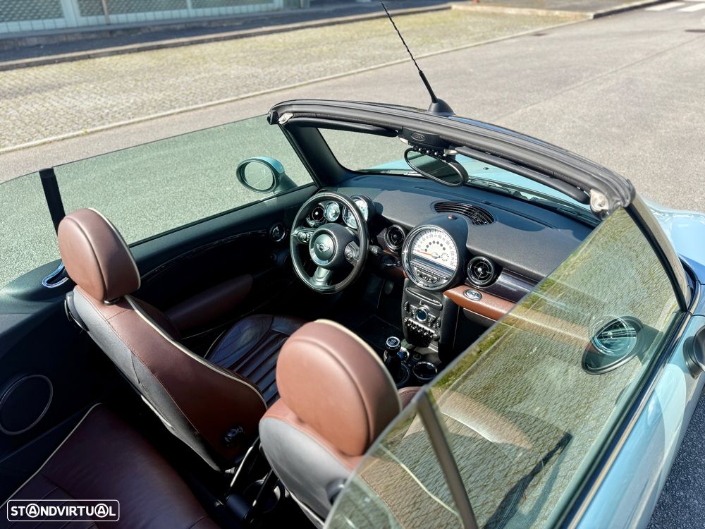 MINI Cabrio Cooper D - 24