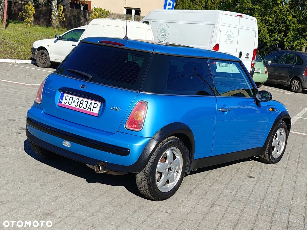 MINI ONE Seven - 12