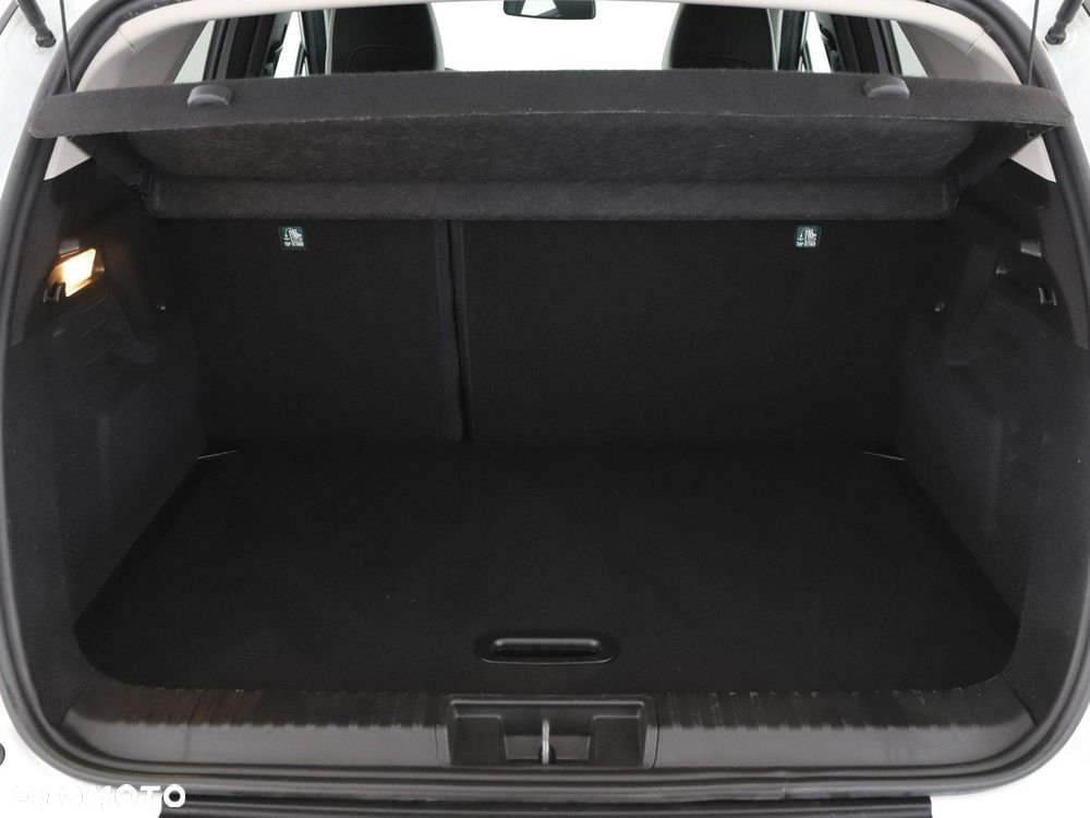 Renault Captur 1.6 E-TECH Full Hybrid 145 Intens - 20