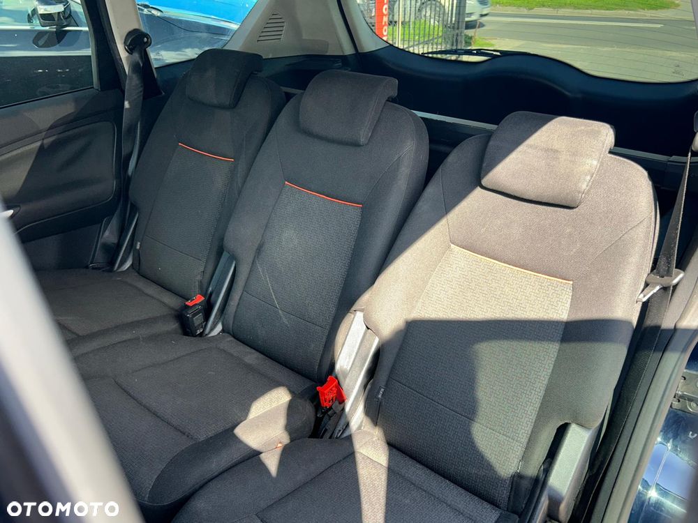 Ford S-Max 2.0 TDCi DPF Trend - 10