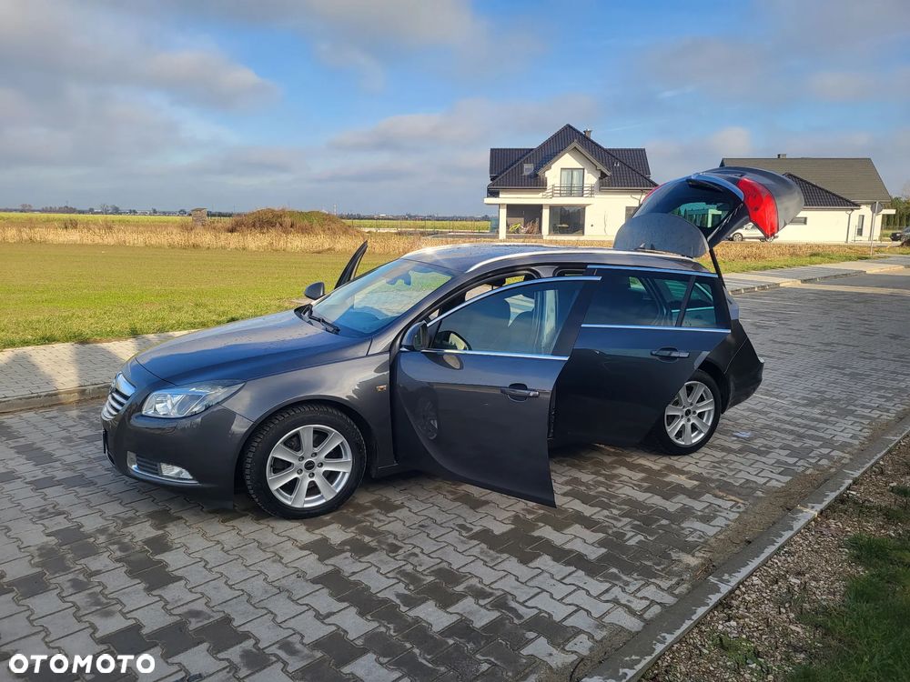 Opel Insignia - 15
